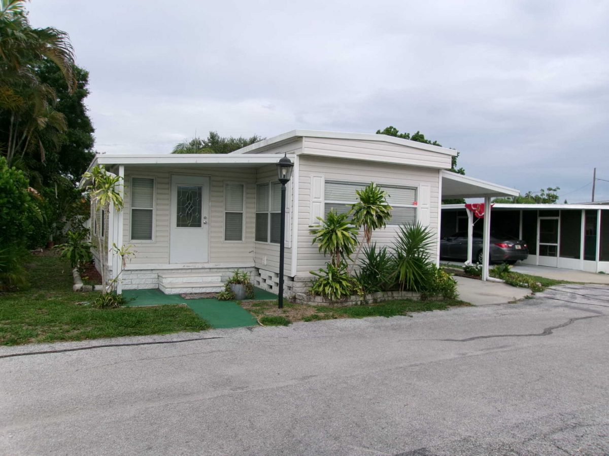 3100 26th Ave N Lot #26
