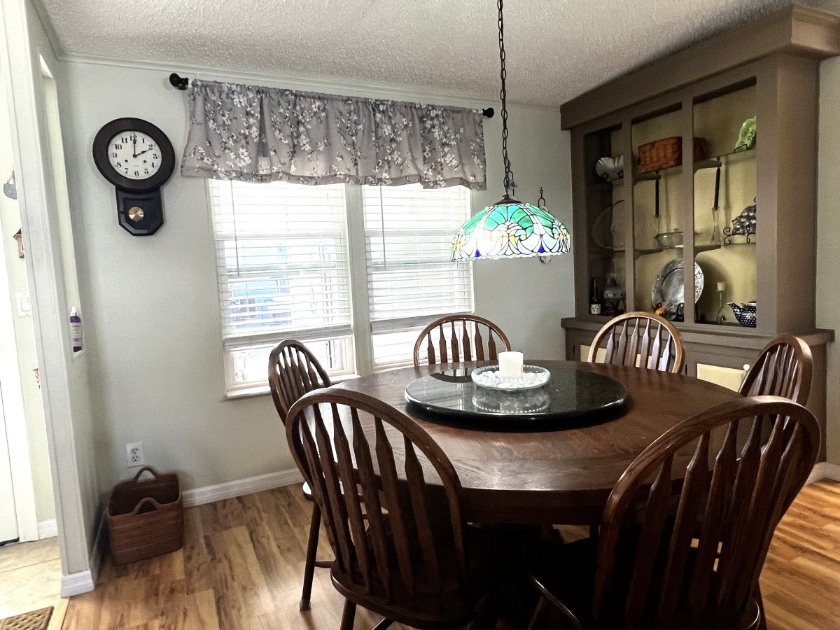 29200 S. Jones Loop Road #330