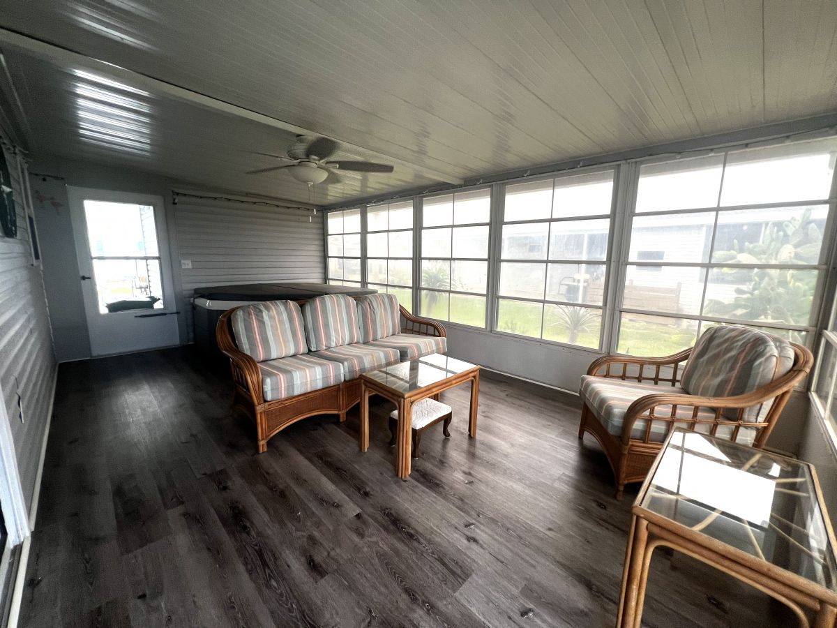 29200 S. Jones Loop Road #330