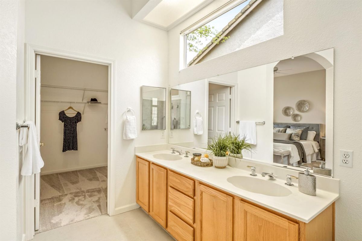 4081 Rose Creek