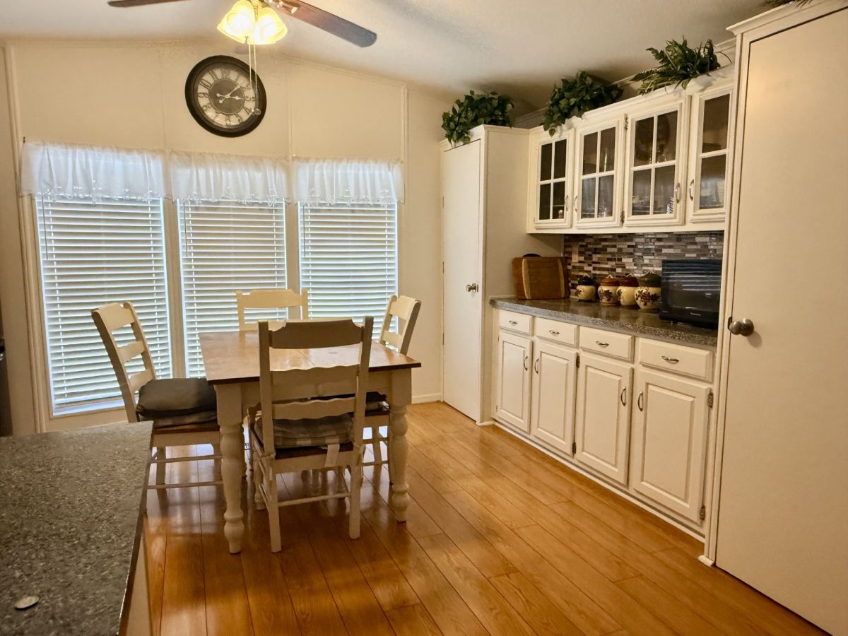 2208 W BASELINE AVENUE, #101