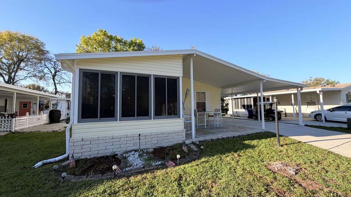 7064 W Eatonshire Path