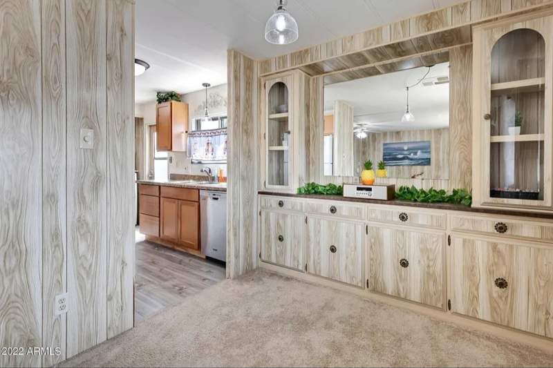 305 S. Val Vista Drive #86