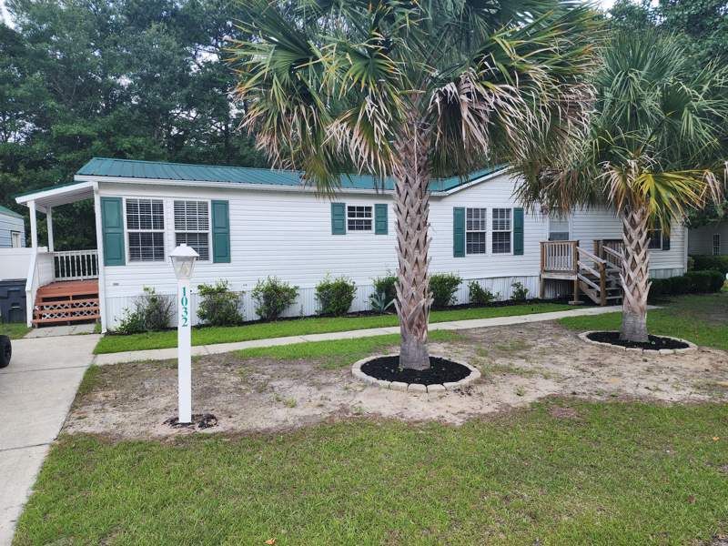 1032 Palm Drive