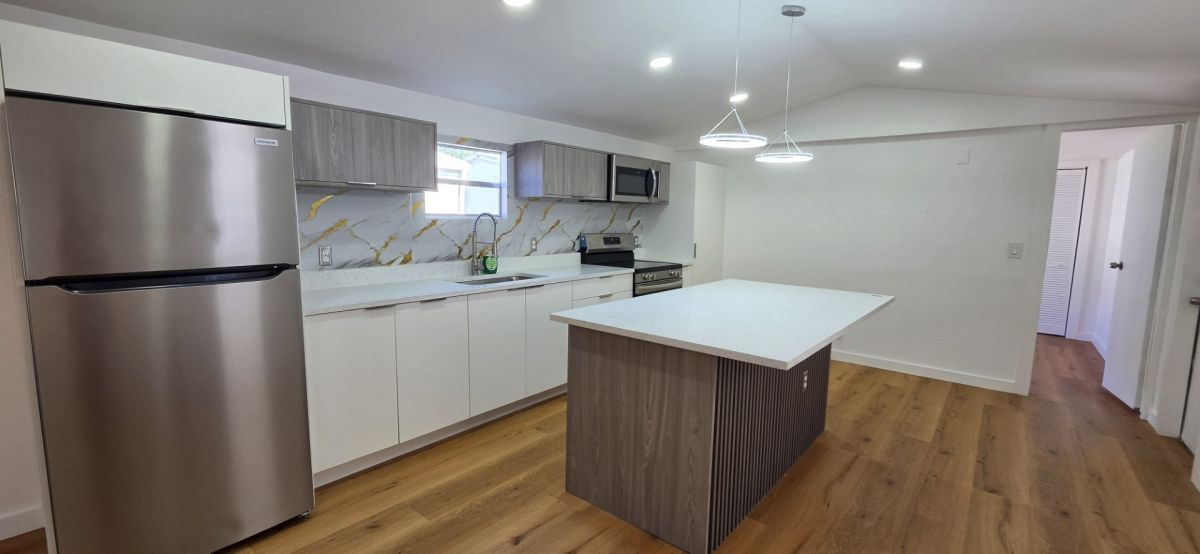 8011 Striped Marlin Way