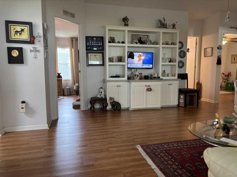 77 Green Forest Drive #511