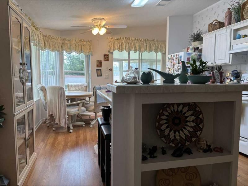 77 Green Forest Drive #511