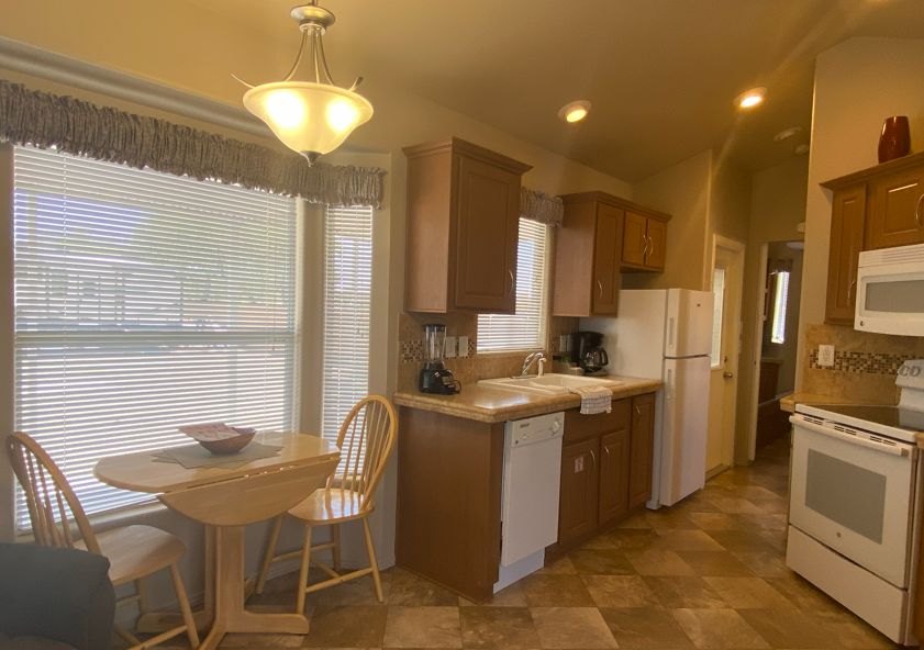 1110 North Henness Road, Site 717