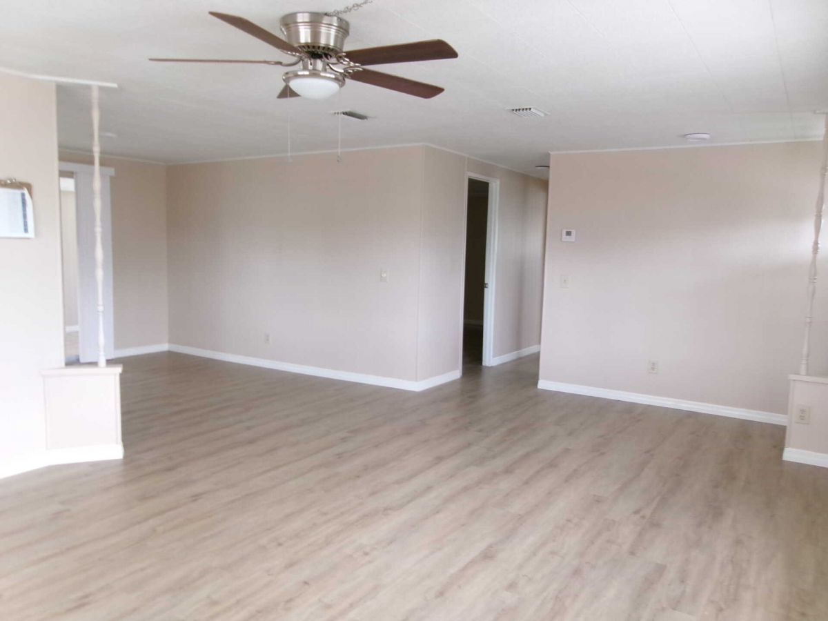 7100 Ulmerton Rd lot 411