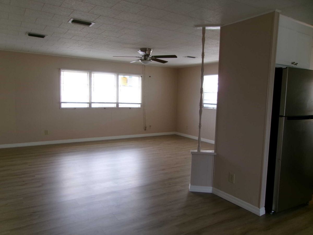7100 Ulmerton Rd lot 411