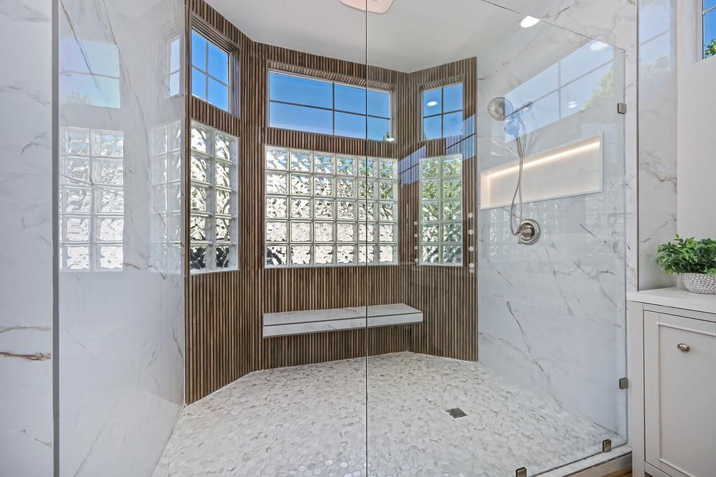 816 Dragonfly Court