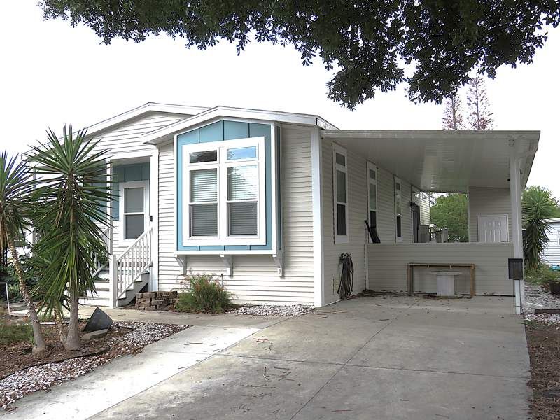 932 Sabal Palm Dr.