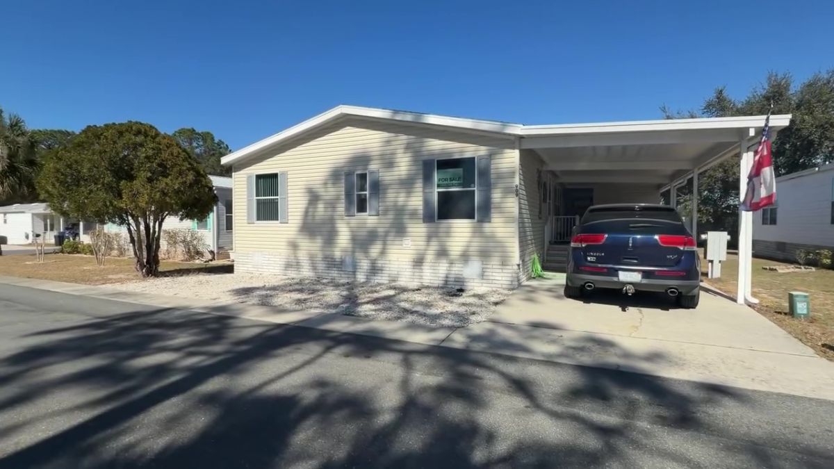 909 SE Lillian St Lot #509