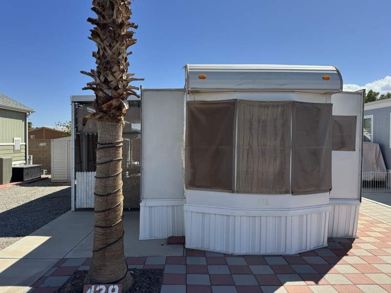 10442 N Frontage Rd #429