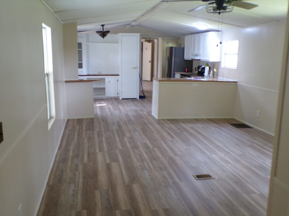 504 Skycrest Drive