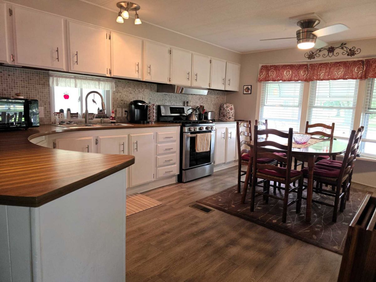 108 Hickory Circle