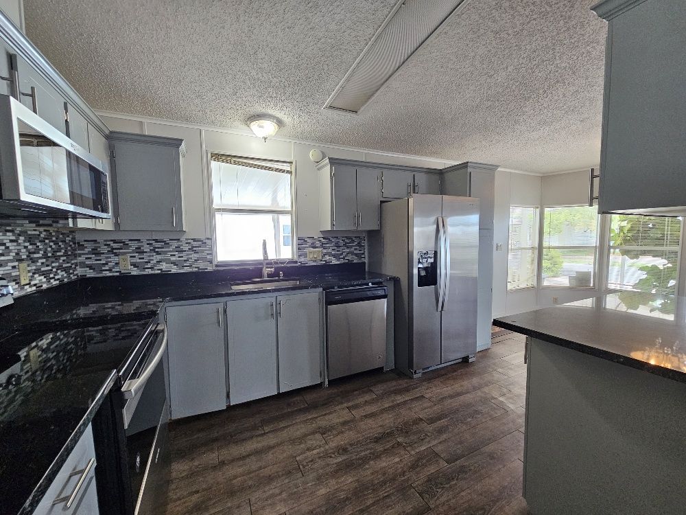 671 Bella Vista