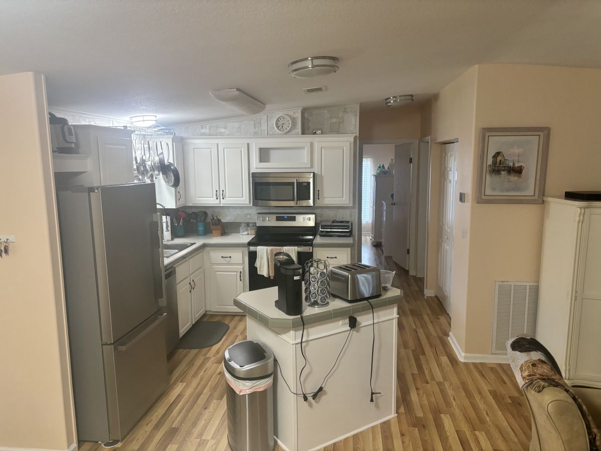 333 Belle Grove St