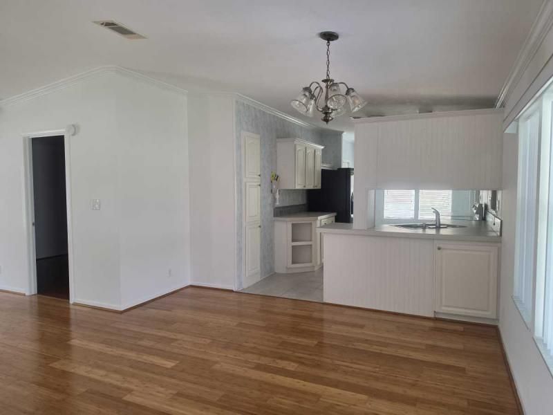 9 Ashbury Lane
