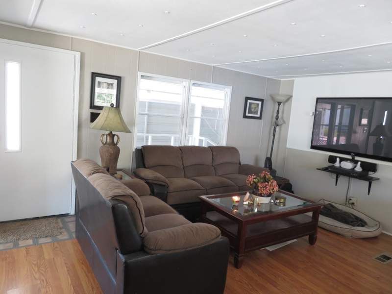 4065 E. University Drive #218
