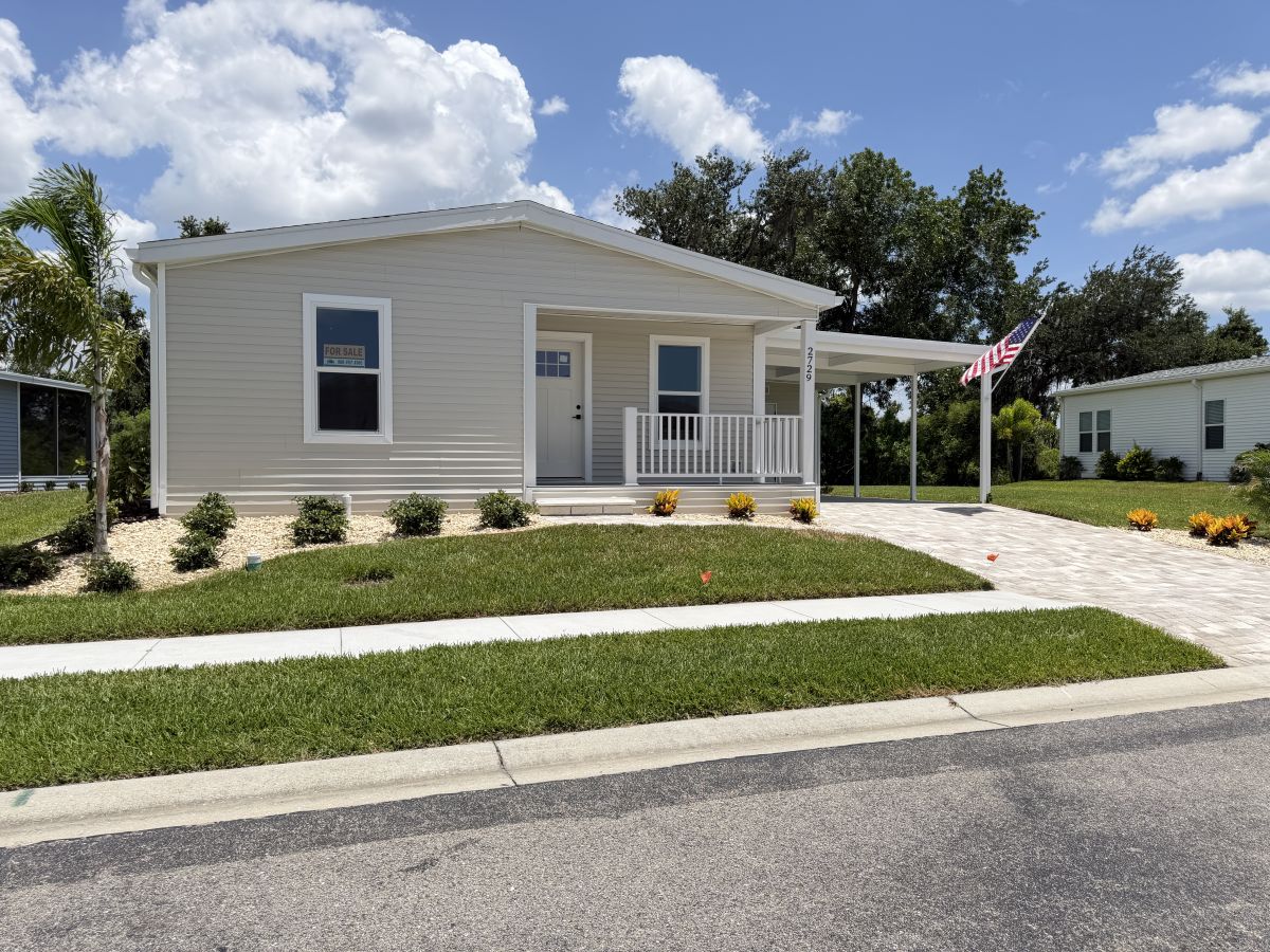 2729 PIER DR