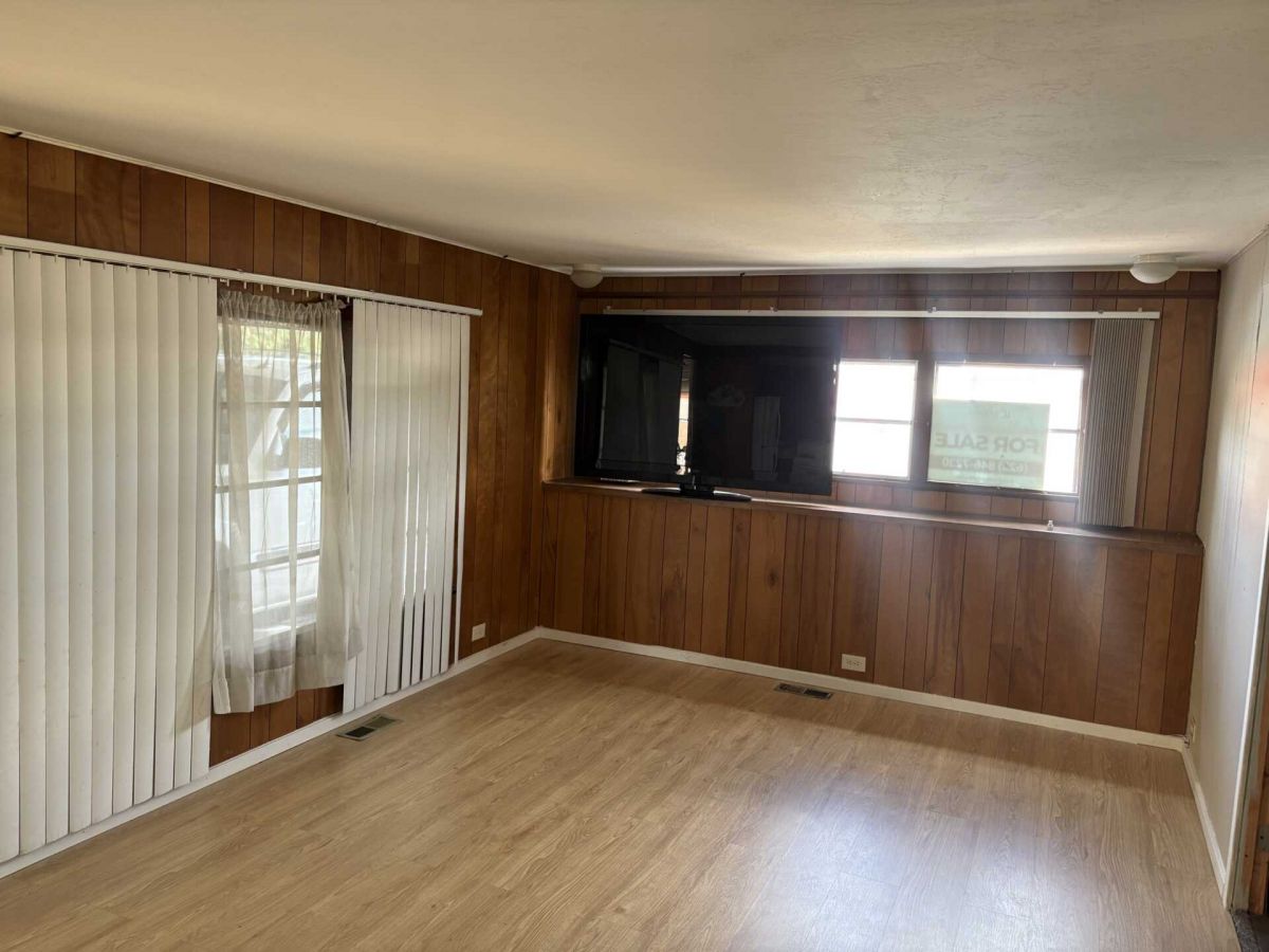5201 W Camelback Rd, Site F130