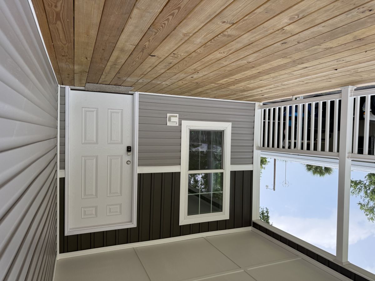 152 East Piedmont Ave.