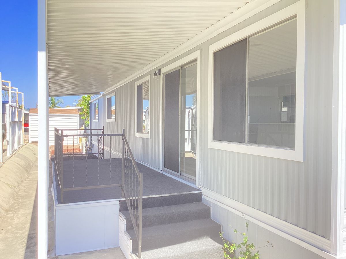 1001 West Lambert Road #084