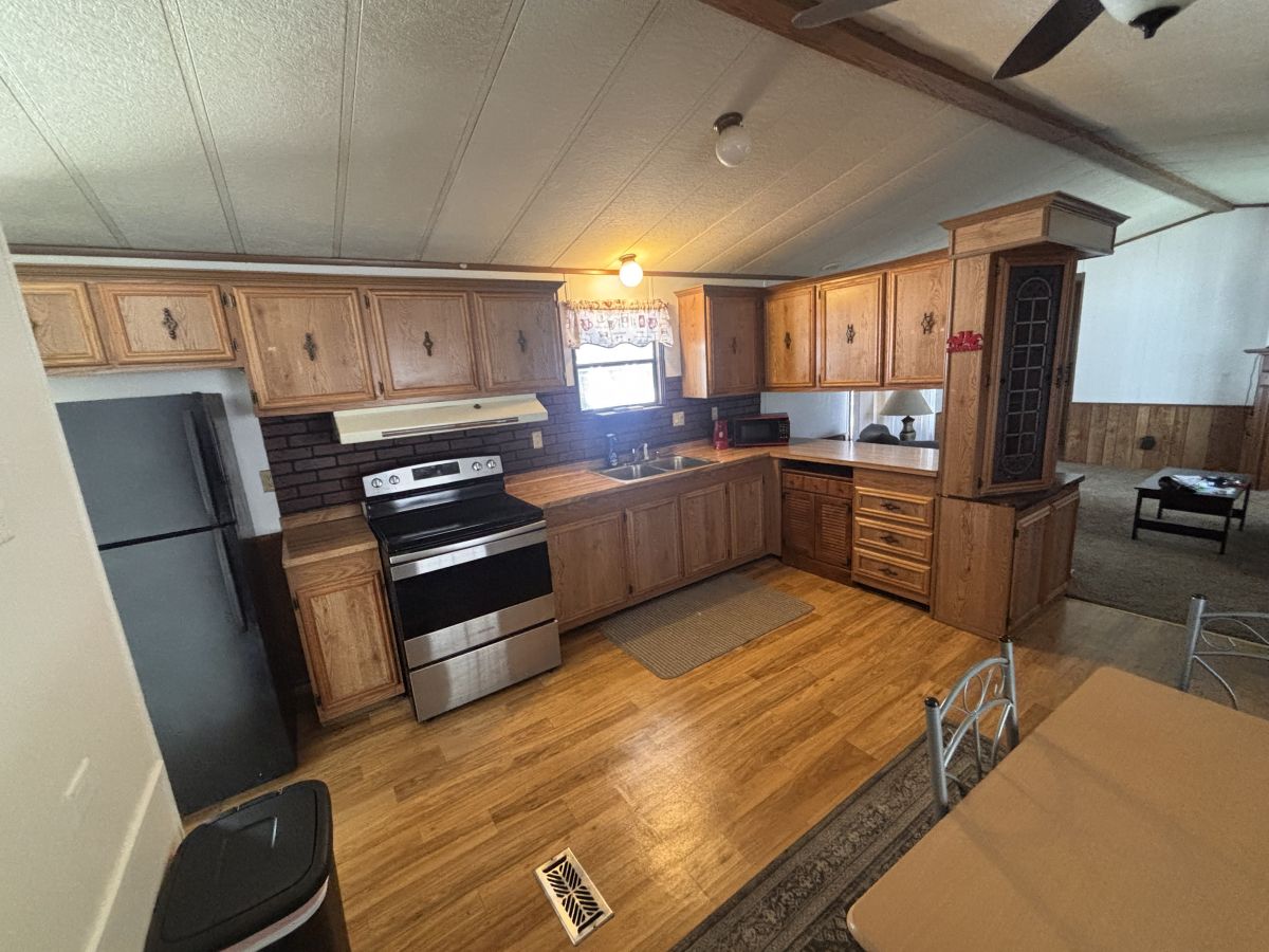 13393 Mariposa Road #257
