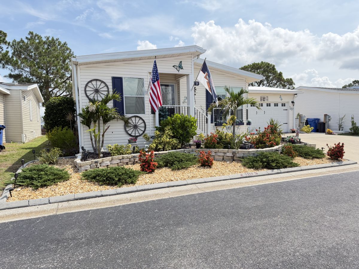 2119 BAYOU DRIVE SOUTH
