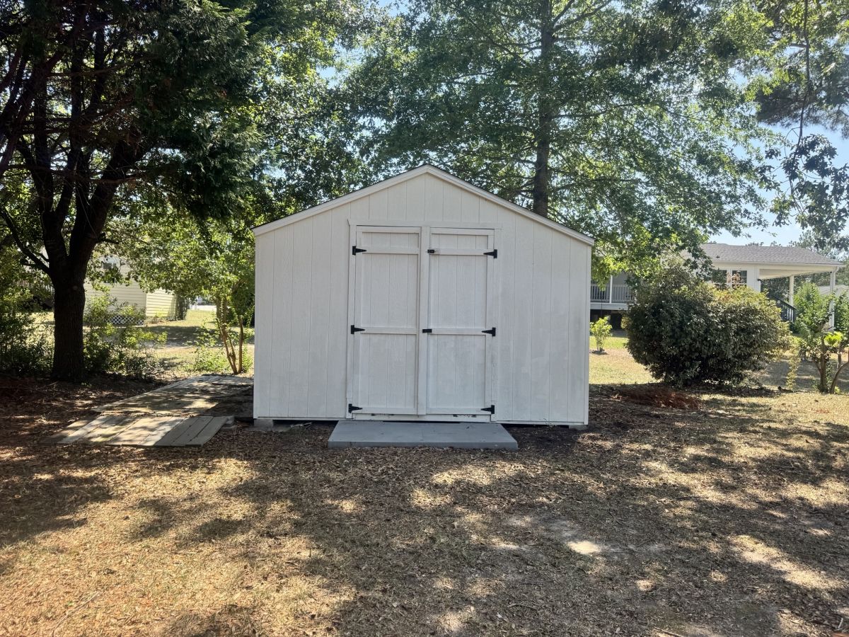 4466 Manitook Drive