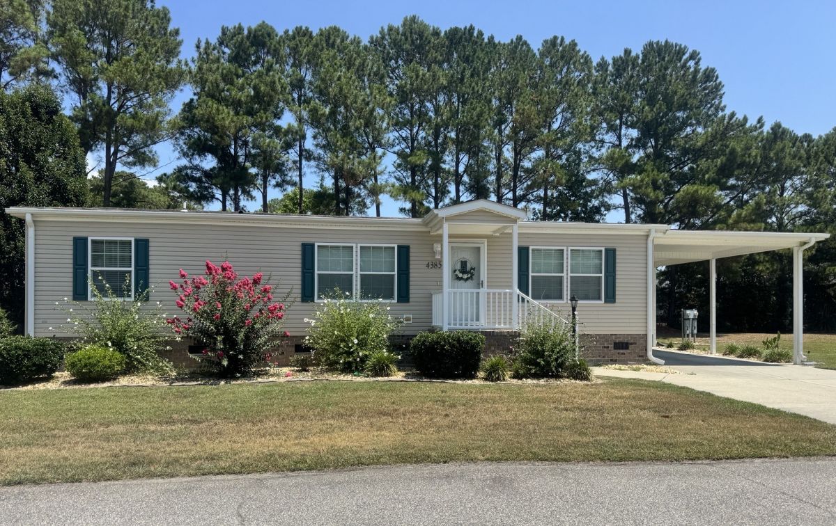 4385 Erie Drive