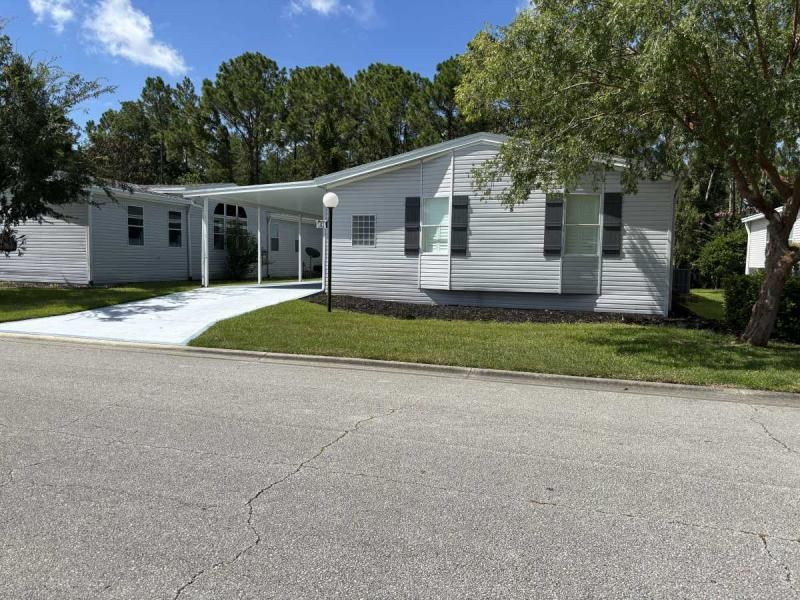 181 Blue Heron Lake Circle #447