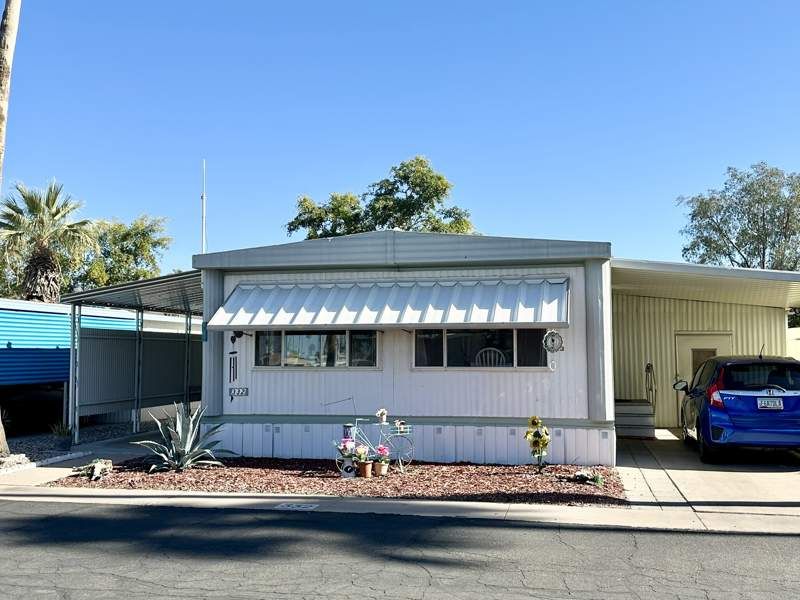 4065 E. University Drive #332