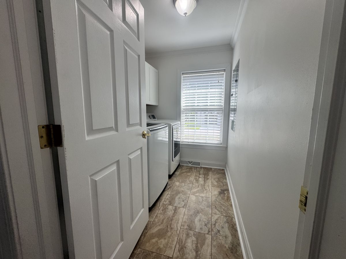 4466 Manitook Drive