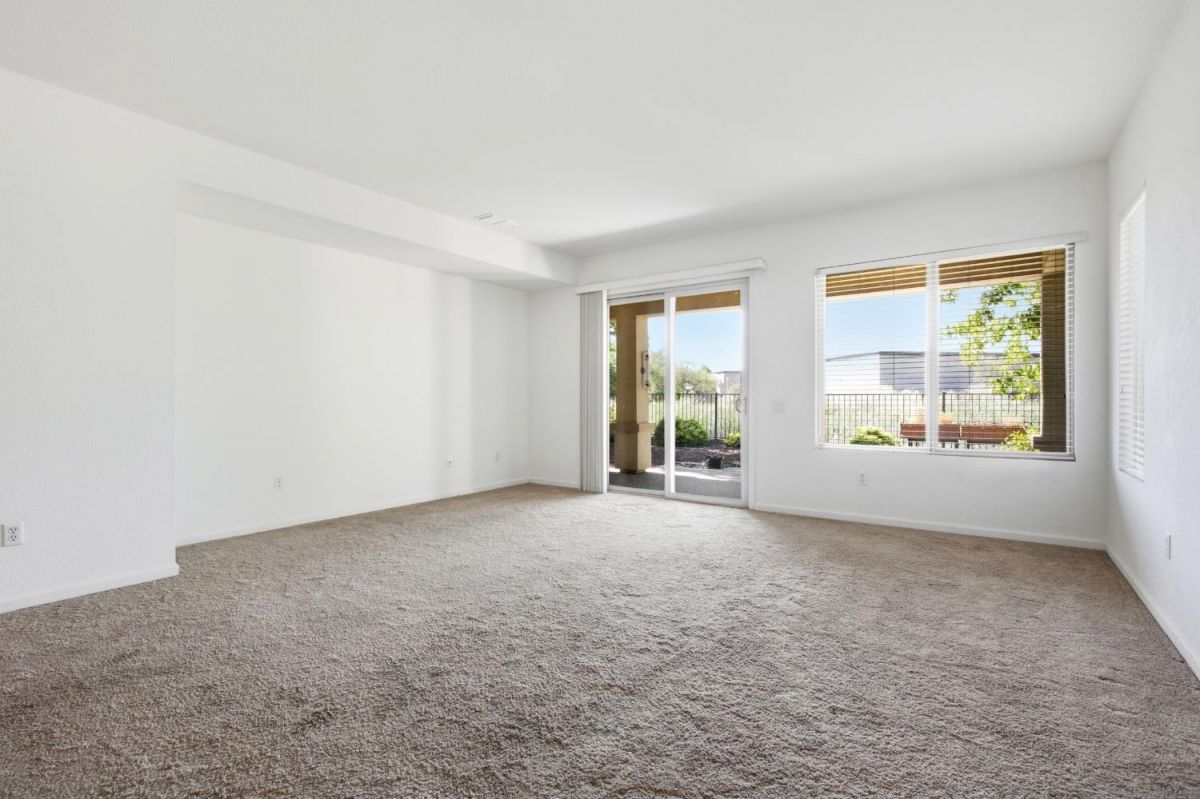 600 Waterfield Court