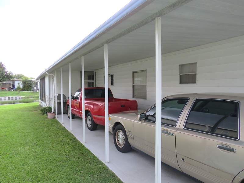 1105 Frangipani Ln.