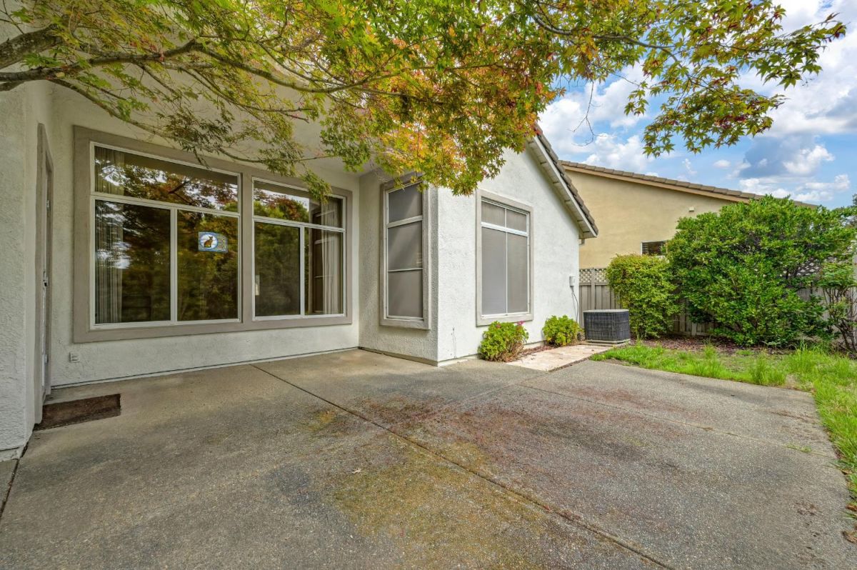 108 Pimpernel Court