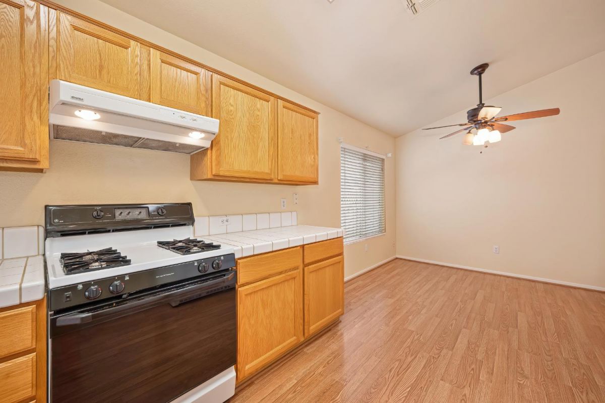 108 Pimpernel Court