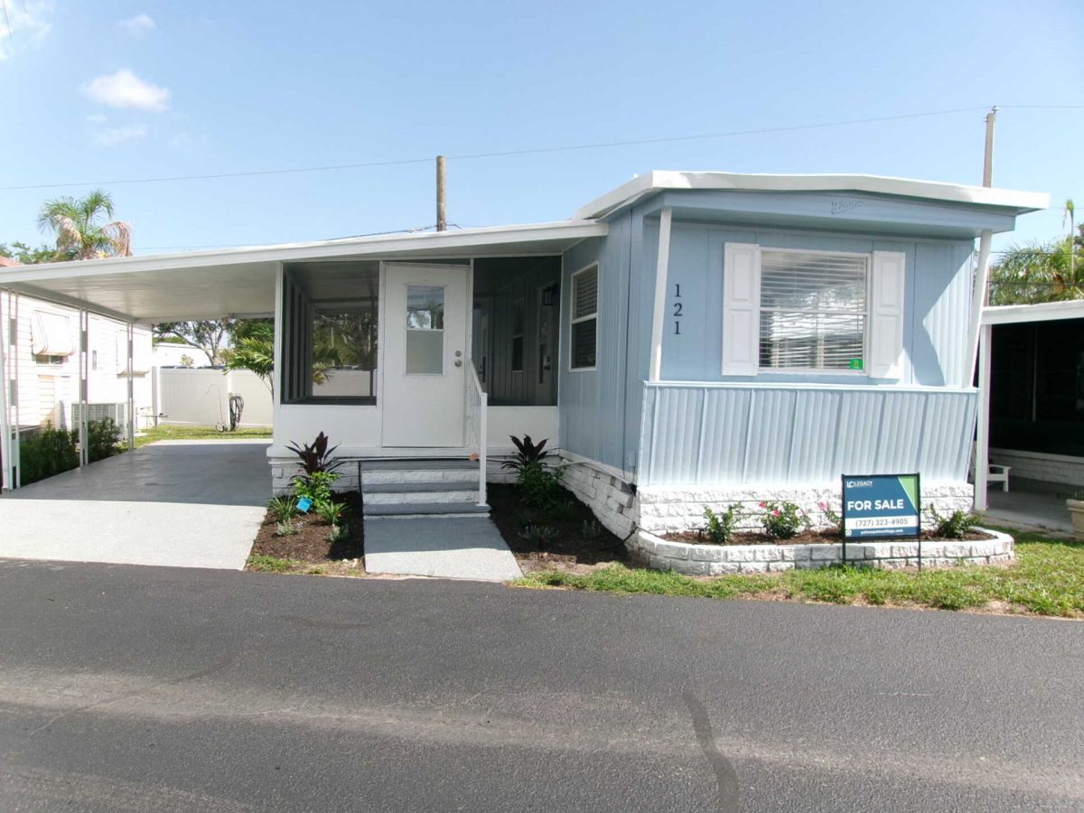 2701 34th St N Lot #121