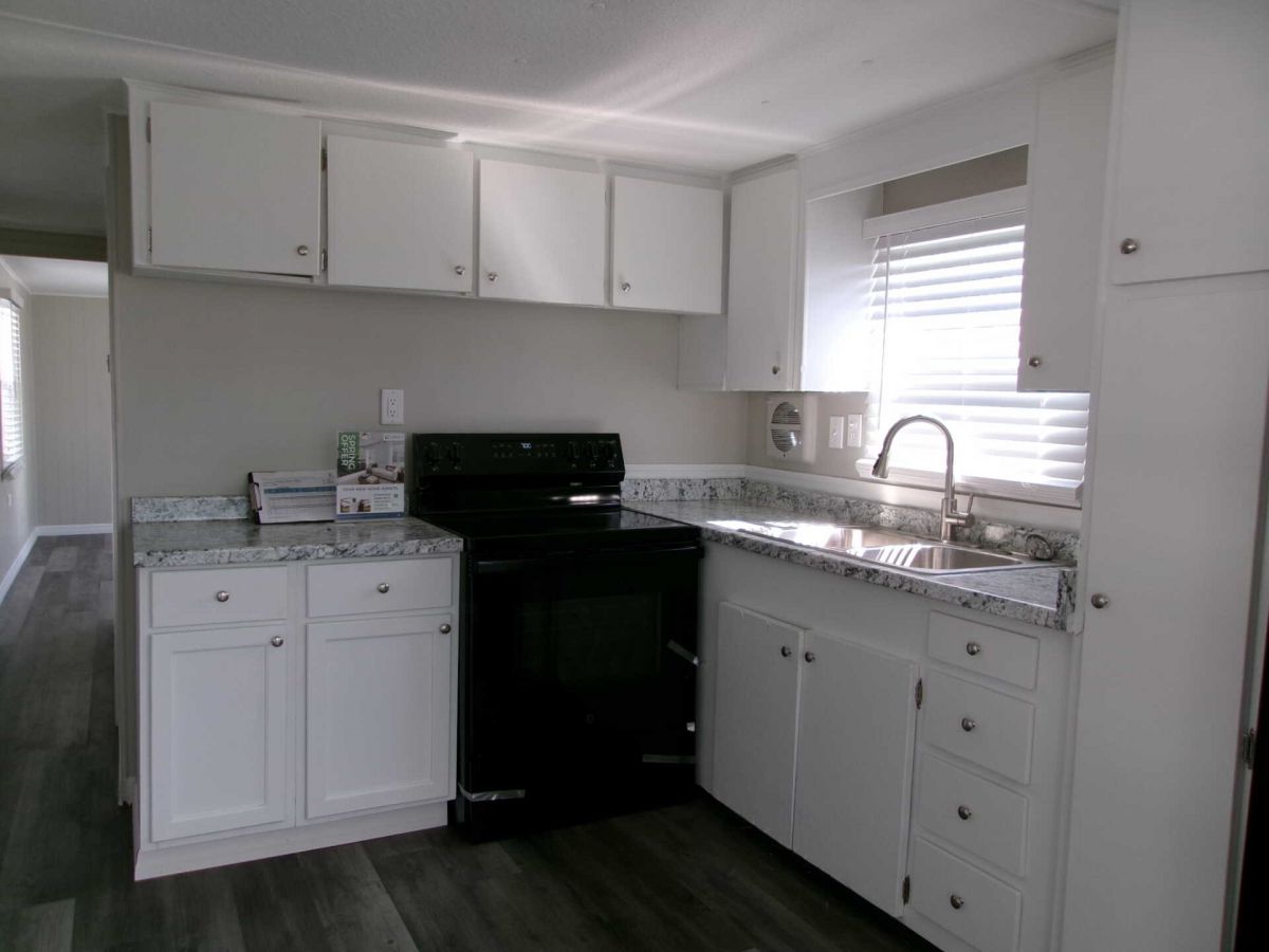 2701 34th St N Lot #121