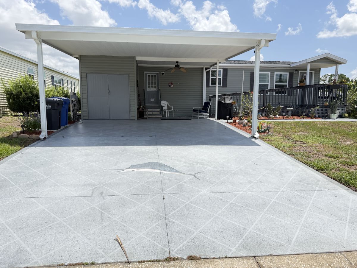 3301 HAYES BAYOU DRIVE