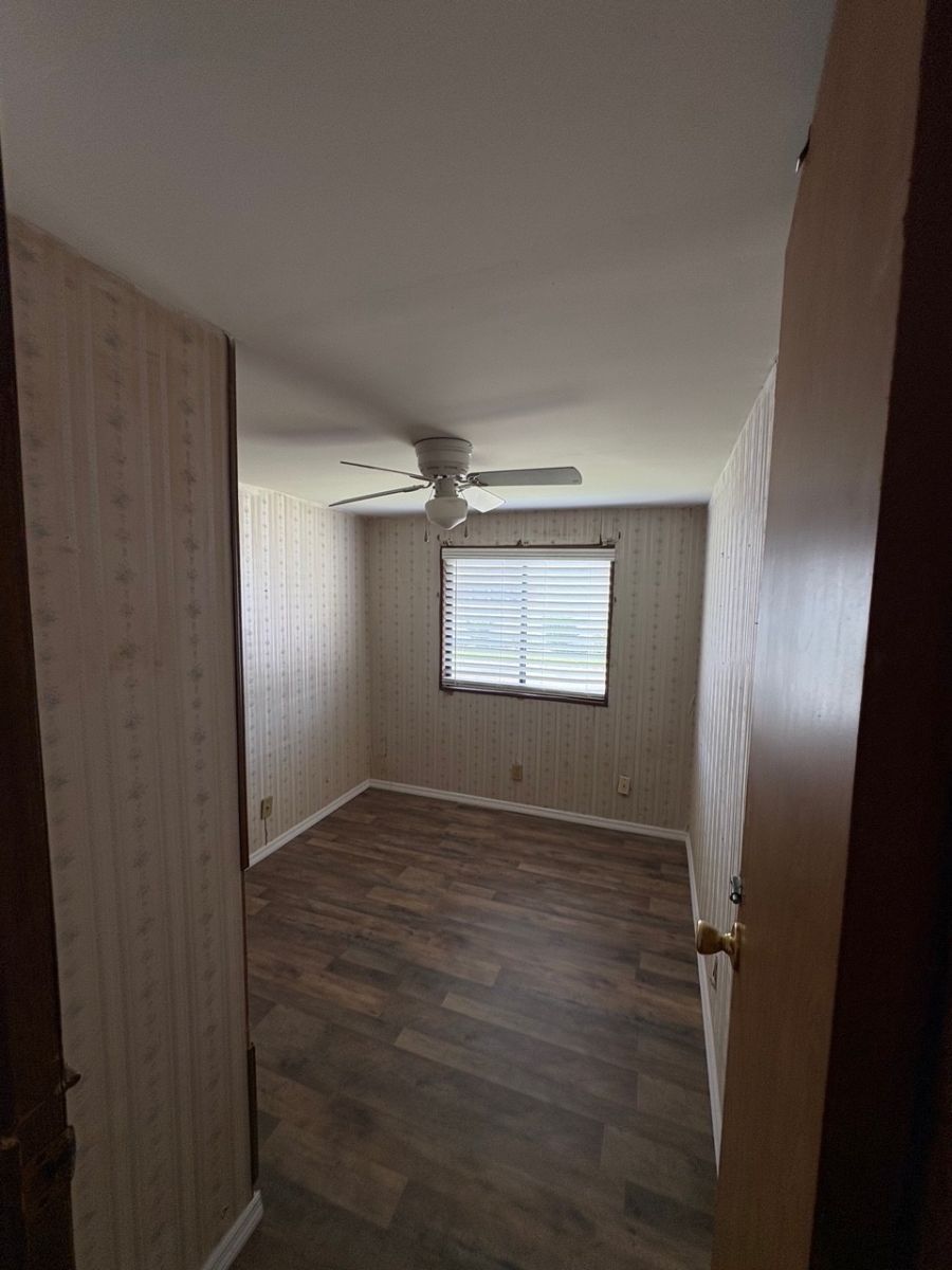863 Santa Fe Drive