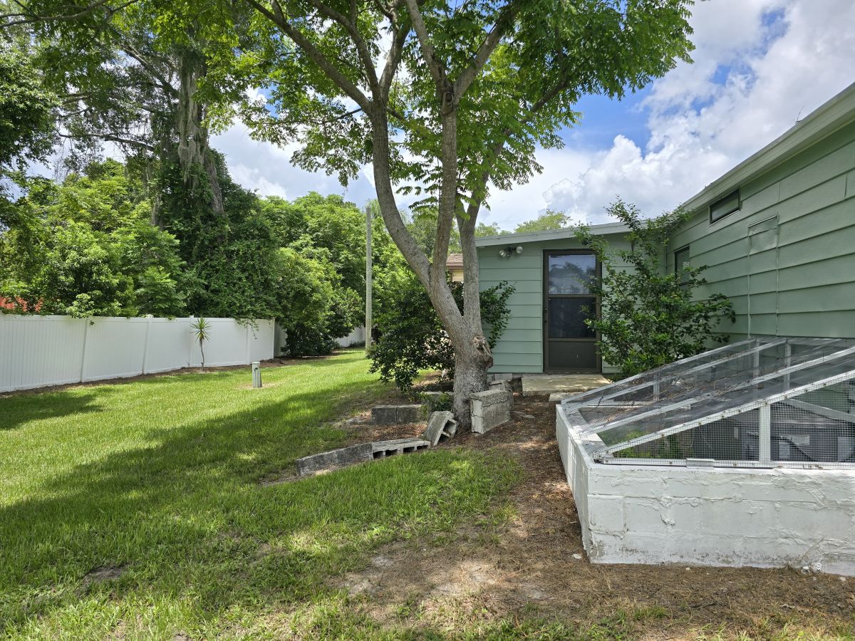 856 Navel Orange Dr.