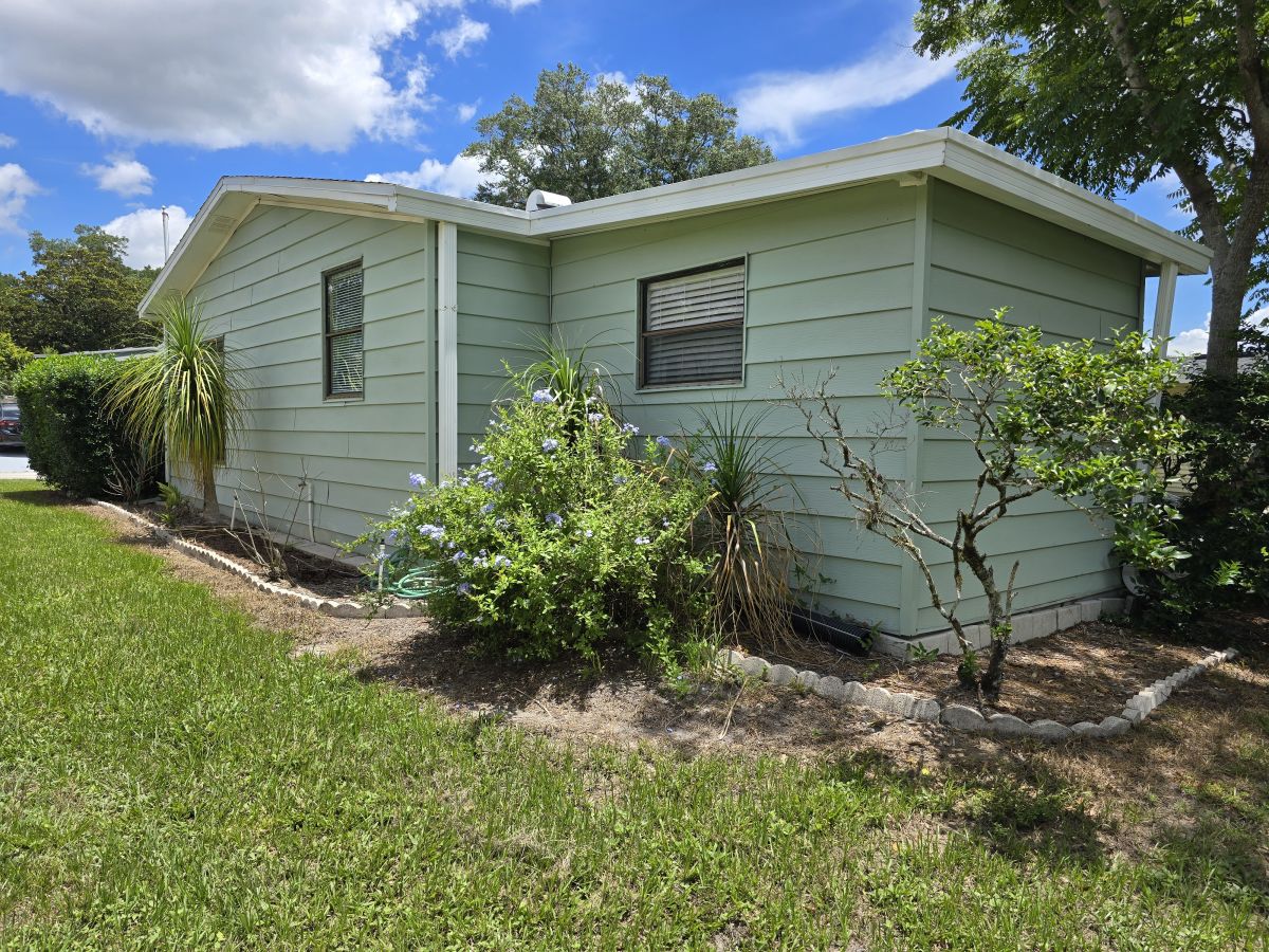 856 Navel Orange Dr.