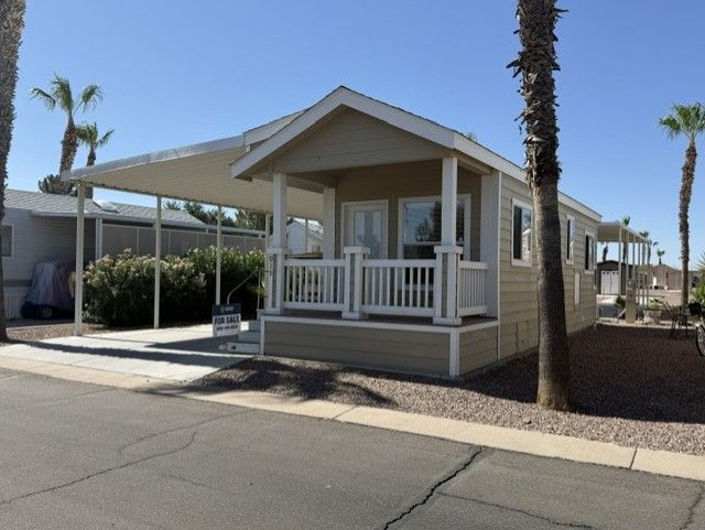 1110 North Henness Road, Site 915