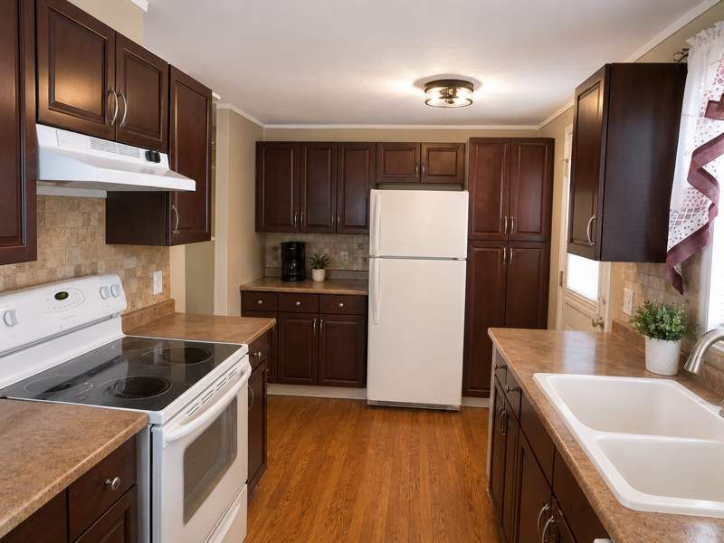 4065 E. University Drive #449