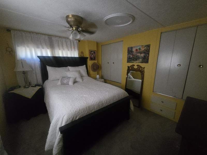 2050 W. Dunlap Ave #B161