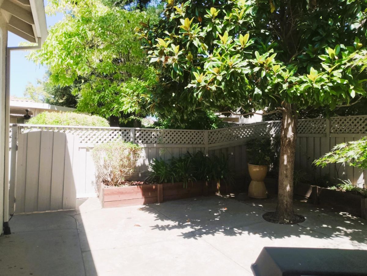 6002 Wagonmaster Lane