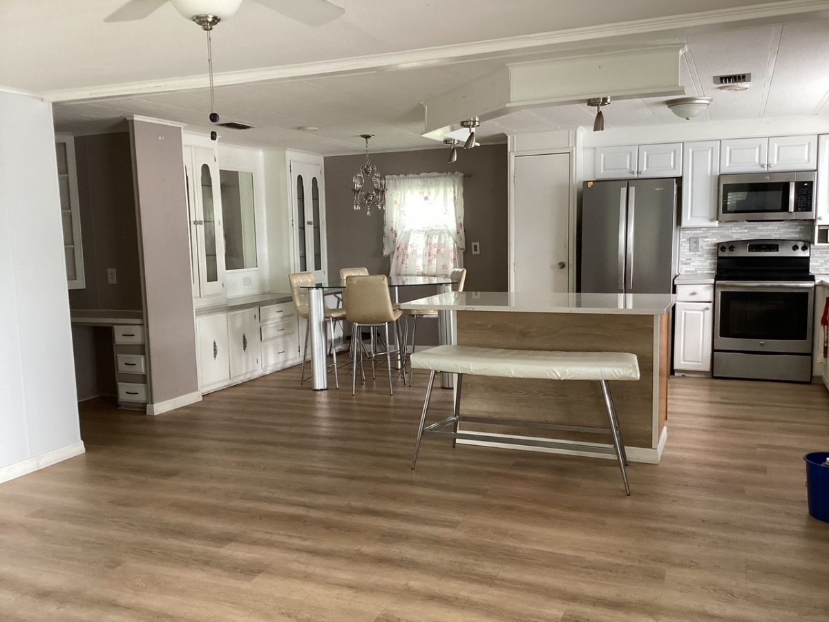 2490 Long Horn Court
